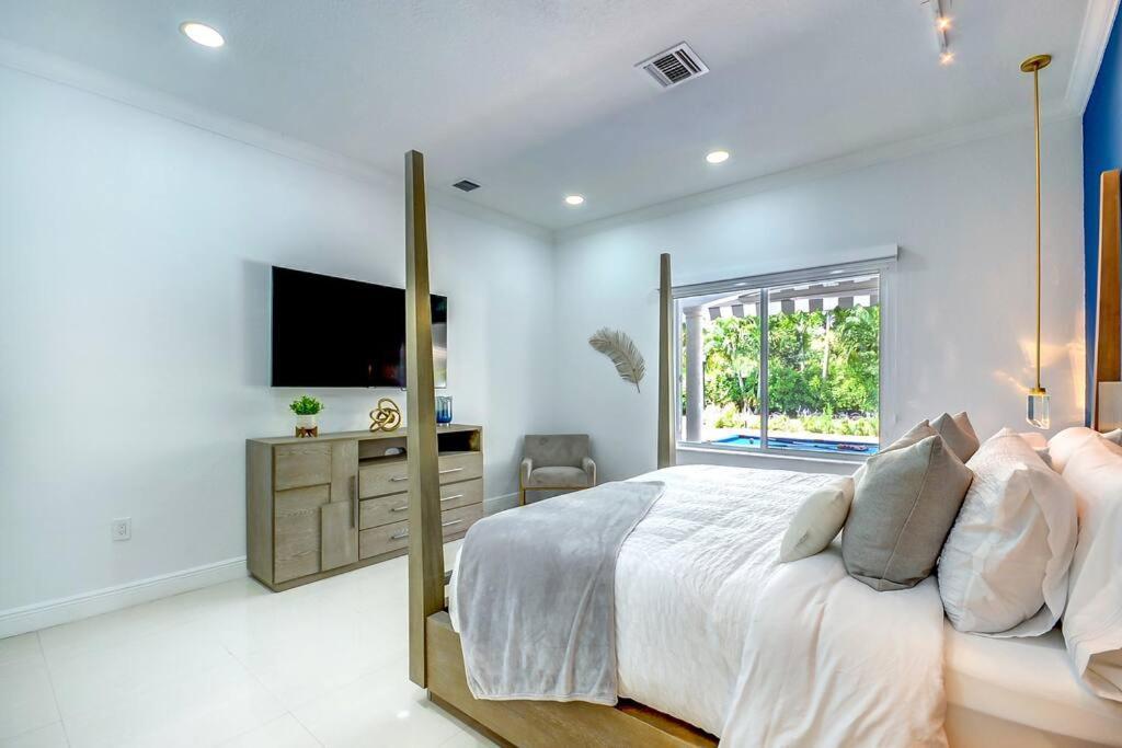Miami 5Br Villa W Heated Pool, Games & Bbq L01 คัทเลอร์เบย์ ภายนอก รูปภาพ
