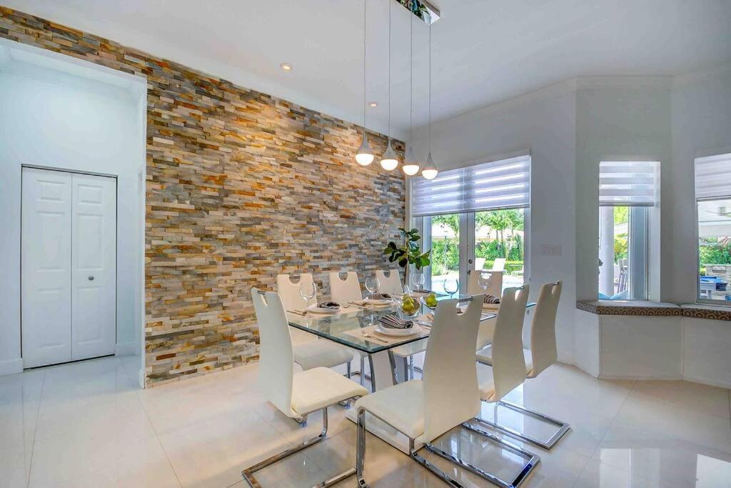 Miami 5Br Villa W Heated Pool, Games & Bbq L01 คัทเลอร์เบย์ ภายนอก รูปภาพ