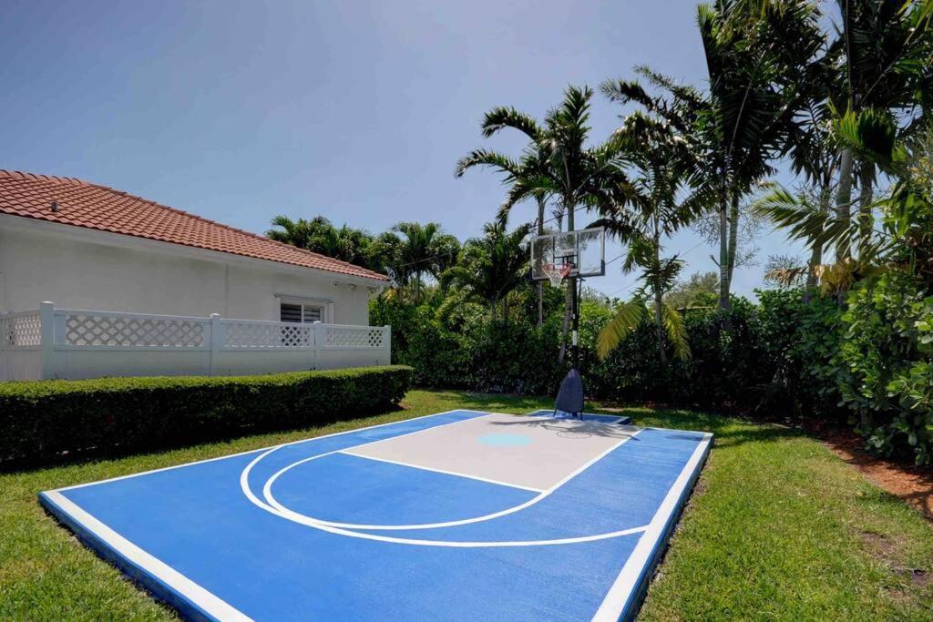 Miami 5Br Villa W Heated Pool, Games & Bbq L01 คัทเลอร์เบย์ ภายนอก รูปภาพ